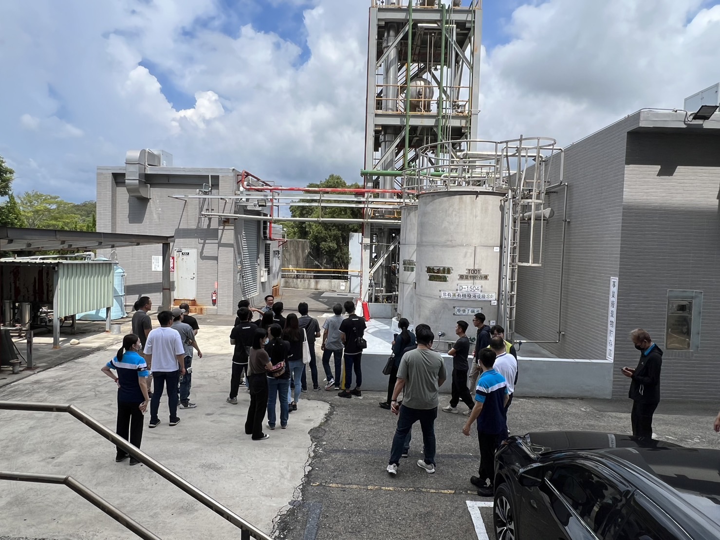 美光參訪再利用工廠